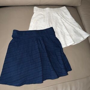 2 AEROPASTLE Jr/Women sz S Flowy Lace Lined Skirts Cream & Navy cotton/polyester